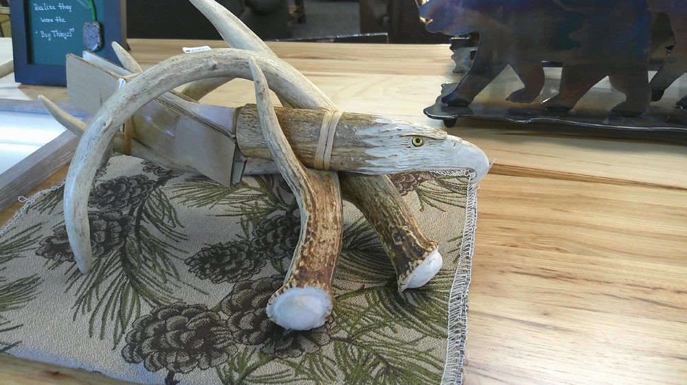 Antler-and-driftwood eagle sculpture